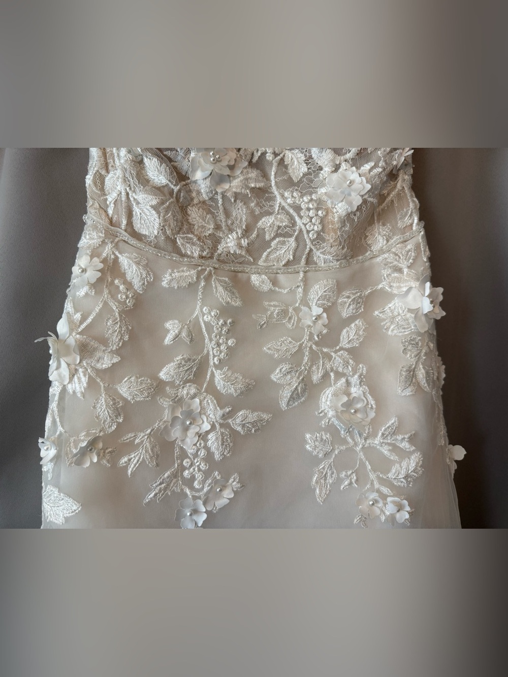 ADRIANA MADRID Frida Wedding Dress Size 10 - Picture 5 of 13